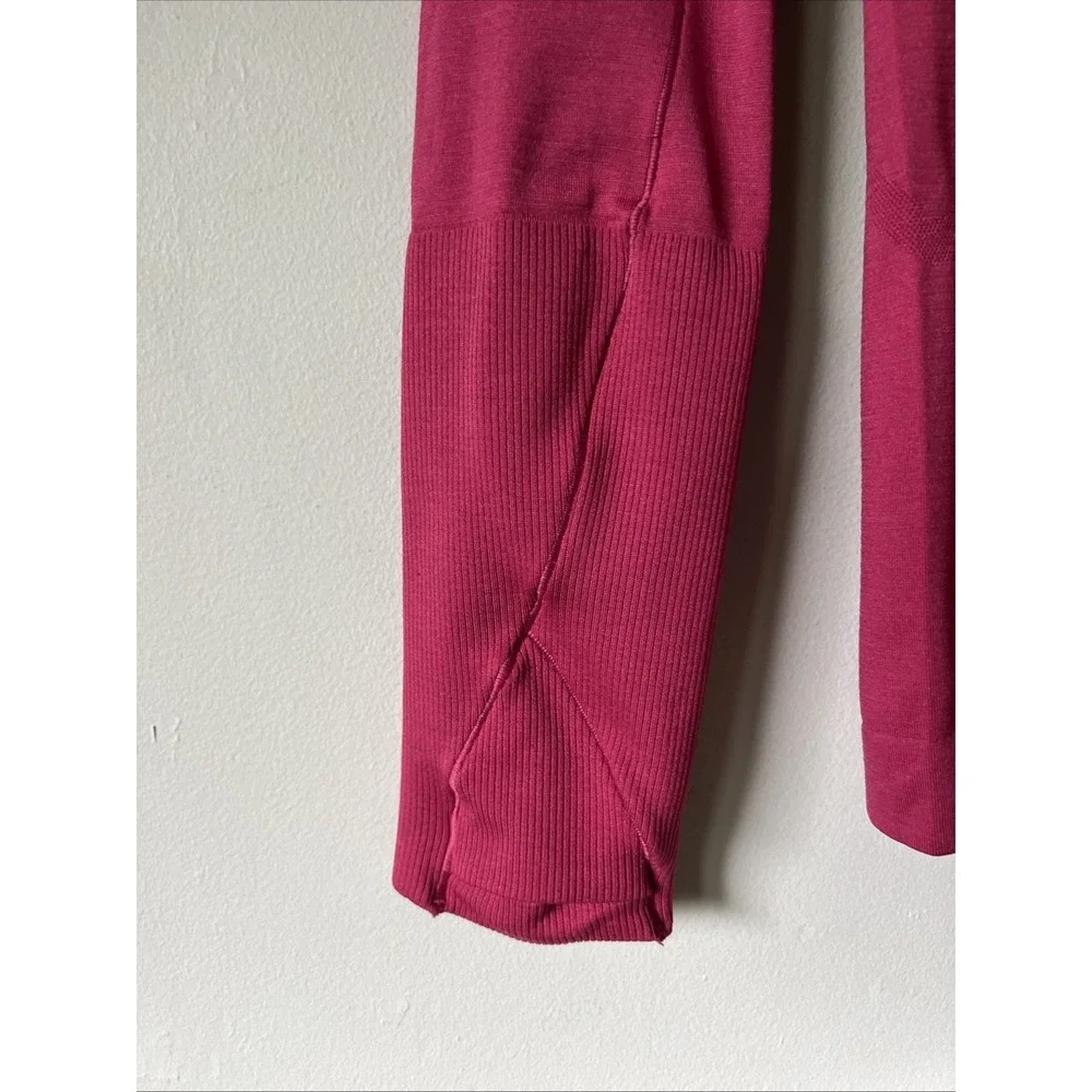 Lululemon Swiftly Speed Turtleneck Top Run Berry Pink Sz 4 Slim Fit Long Sleeve